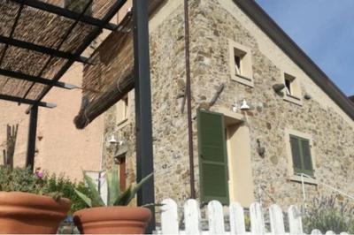 La Casa del Sole a Cosy Nest in Lunigiana, Tuscany