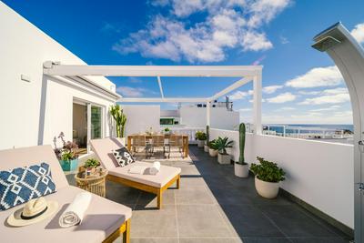 Casa Lola