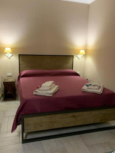 Vomero hills rooms