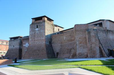 Family apartment in Riccione, free bikes