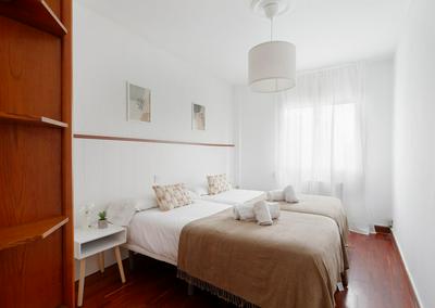 165A Apto moderno 2 dormitorios by R2R Consulting