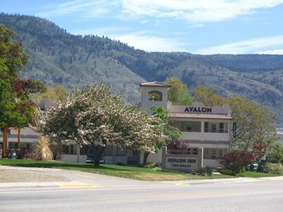 Avalon Inn, Bilde 2