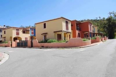 Bilocale n 10 Arbatax vicino al mare