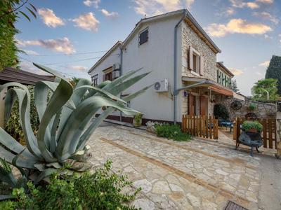 Casa Astrid by the sea in Porec