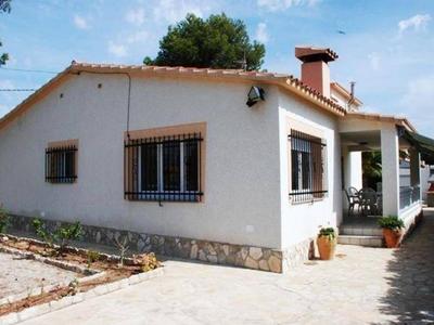 Villa en Ametlla de Mar para 6 personas con piscina privada, jardín y parking - HISP-217-37