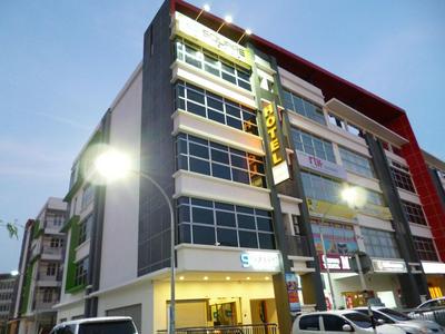9 Square Hotel - Bandar Baru Bangi