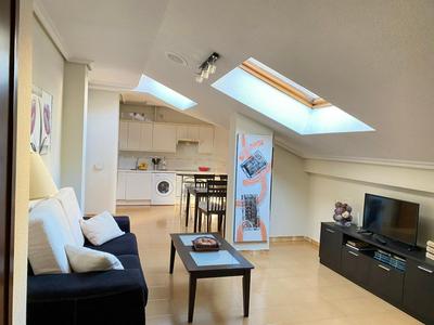 Apartamento Centro Histórico junto a Casa de las Conchas - PARKING GRATIS