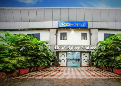 Hotel Adore Palace - Near Mumbai Airport & Visa Consulate