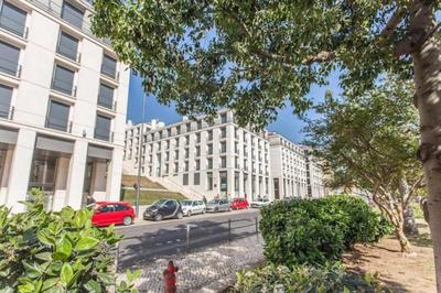 Bairrus Lisbon Apartments Mourisca