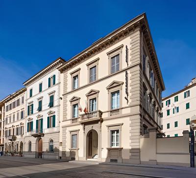 Hotel Embassy