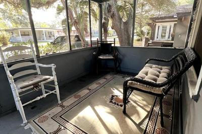 Historic 1920 Bungalow Minutes from DTSP