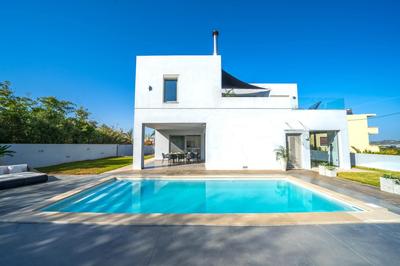 La Maison Du Soleil Luxury Villa by 8essentially