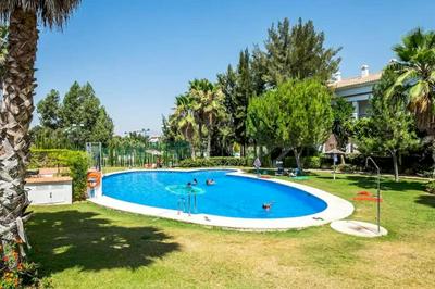 Ayma Apartamento Dodge Lauro golf