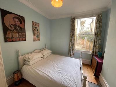 Beautiful ground floor garden flat