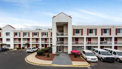 Studios & Suites 4 Less Charlotte, Bild 2