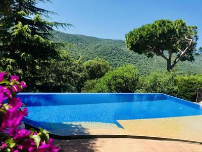 Villa Infinity by Costabravaway