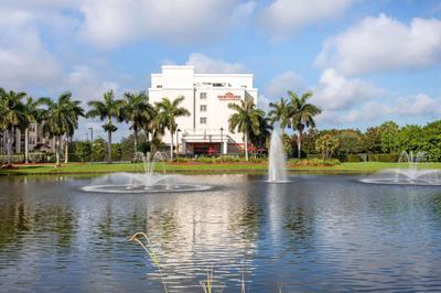 Hawthorn Extended Stay by Wyndham West Palm Beach Airport