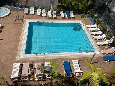 MARTSARAs PISCINA SARDINA