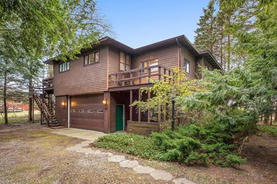 Lakefront House by Michigan Waterfront Luxury Properties
