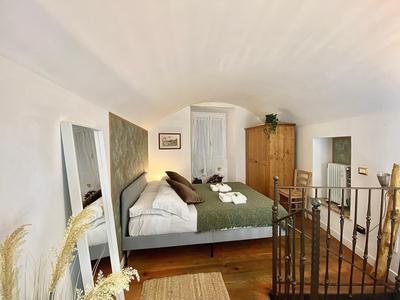 Karma House Deluxe Navona