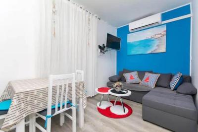 Dubrovnik cute little corner apartment