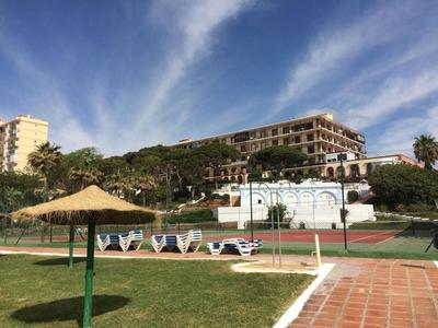 Mansion Alhamar, Sitio de Calahonda, first line beach, sleeps 5