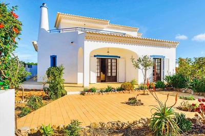 Villa Dois Pinheiros