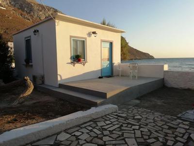 PARADISE ON THE KANTOUNI BEACH