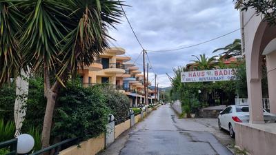Toroni Pearl