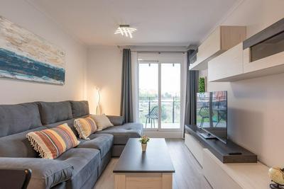 Modern apartment near Huelin Beach & Free Parking