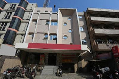 Hotel Kanha Continental By WB Inn