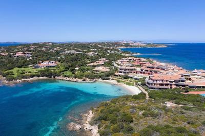 [Dolce Sposa] Swimming pool and private beach