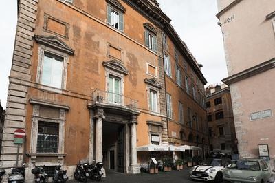 EasyTopStay - Piazza Venezia Charming Penthouse