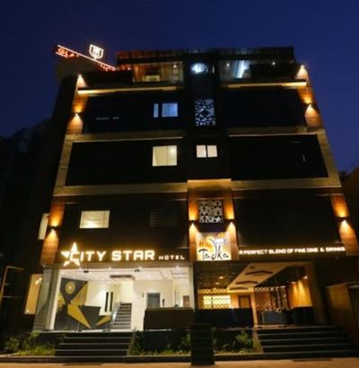 City Star Hotel By WB Inn