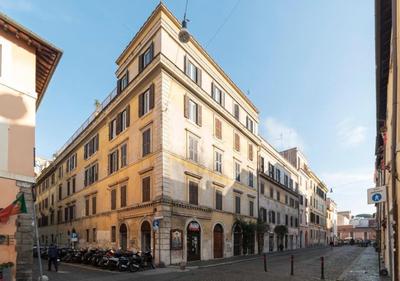 Elegant, with Private Terrace next to the Vatican