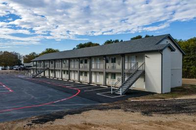 Extended Stay Gun Barrel City