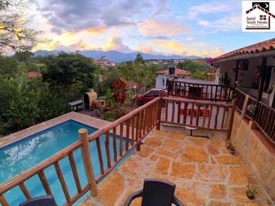 Santa Monica Barichara-con piscina y parqueadero