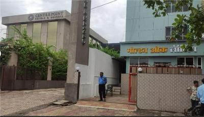 Golden Oak Lodging By WB Inn