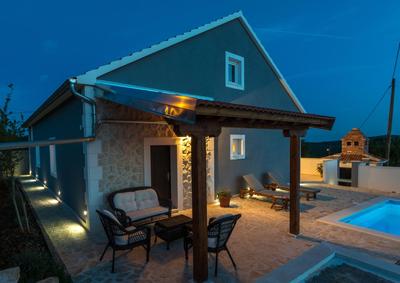 VILLA ANA - Heating Pool