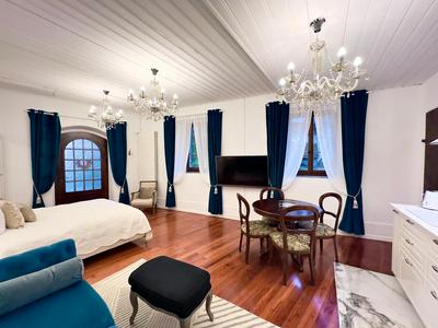 Montreux Castle – Charming Studio