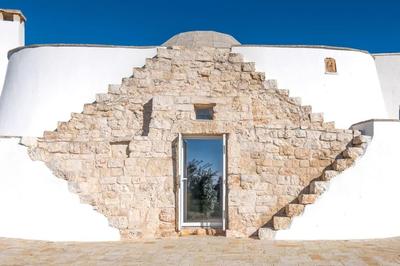 Trullo Strangio by Raro Villas