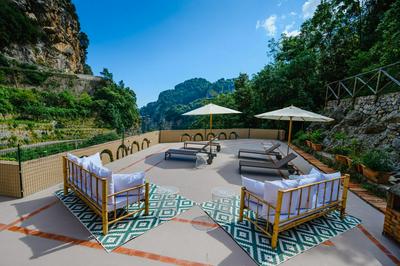 The Lemon Garden by Elite Villas