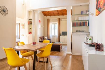 Modern & Bright in Oltrarno, Steps to Boboli & Pitti