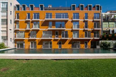 1 BDR Apartment with Pool and Balcony by LovelyStay