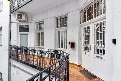 Vintage Apartment in the Jewish Quarter
