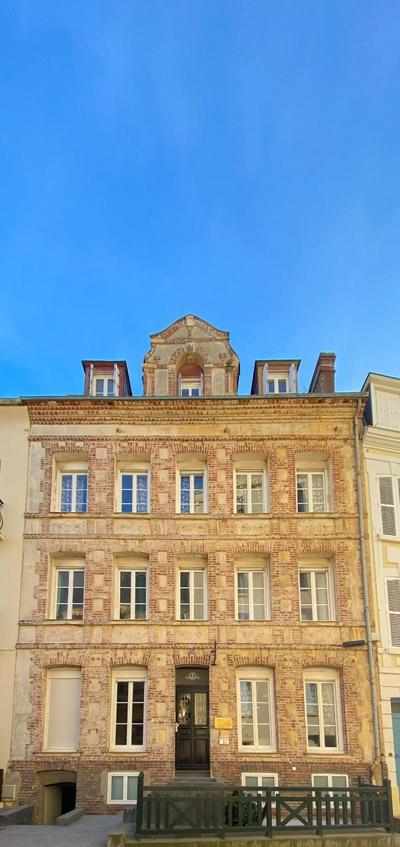 TOWNHOUSE TROUVILLE - Appart'Hotel & Studios