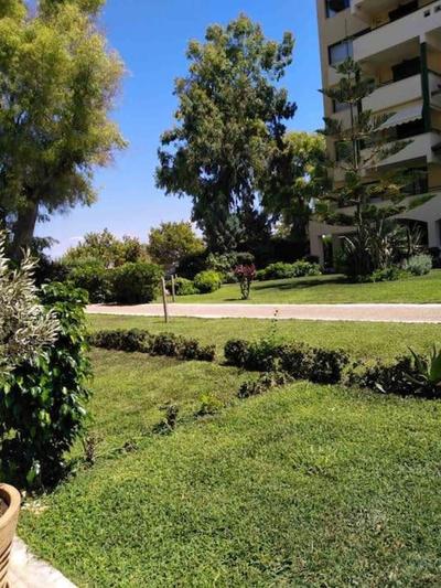 Luxury Apartment with Pool View