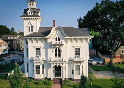 The Wedding Cake House