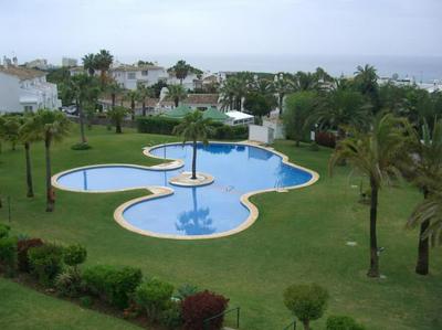 APARTAMENTO EN JARDINES DE CALAHONDA