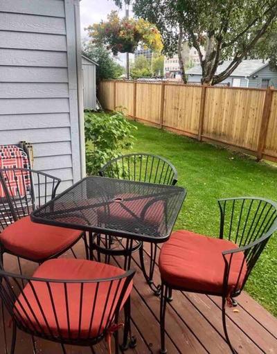 Coastal Place - BEST location in Downtown!